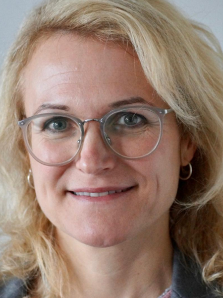 Petra Köster